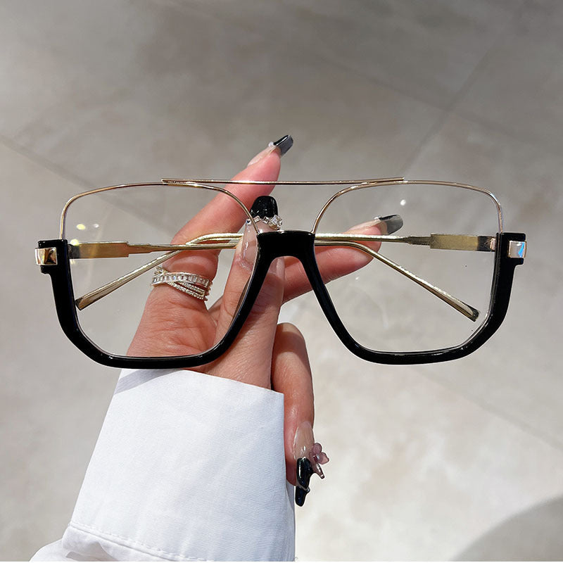 Solette™ – Oversized Retro Tinted-Lens Sunglasses + 50% OFF