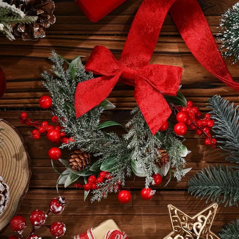 The FestiveFarmhouse Wreath Set - Christmas Charm in a 6-Pack + 50% OFF