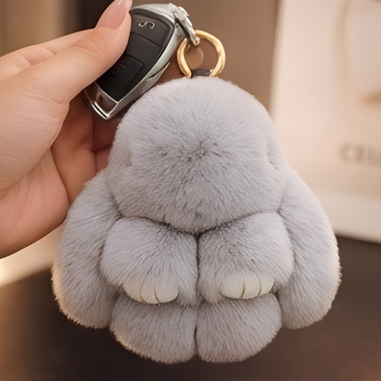 Velvetpaw™ – Ultra-Soft Plush Bunny Keychain with Collectible Tin Gift Box + 50% OFF