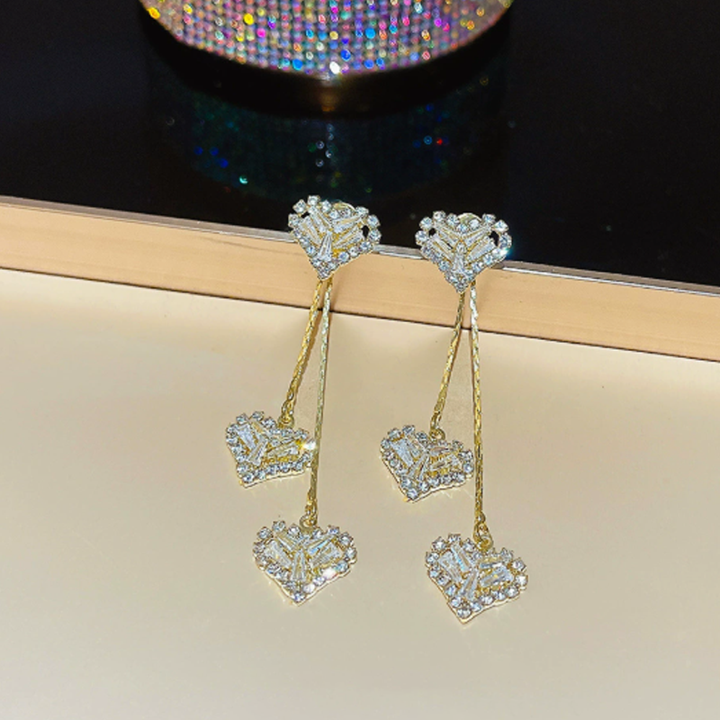 Lumelle™ – Cascading Crystal Heart Drop Earrings + 50% OFF